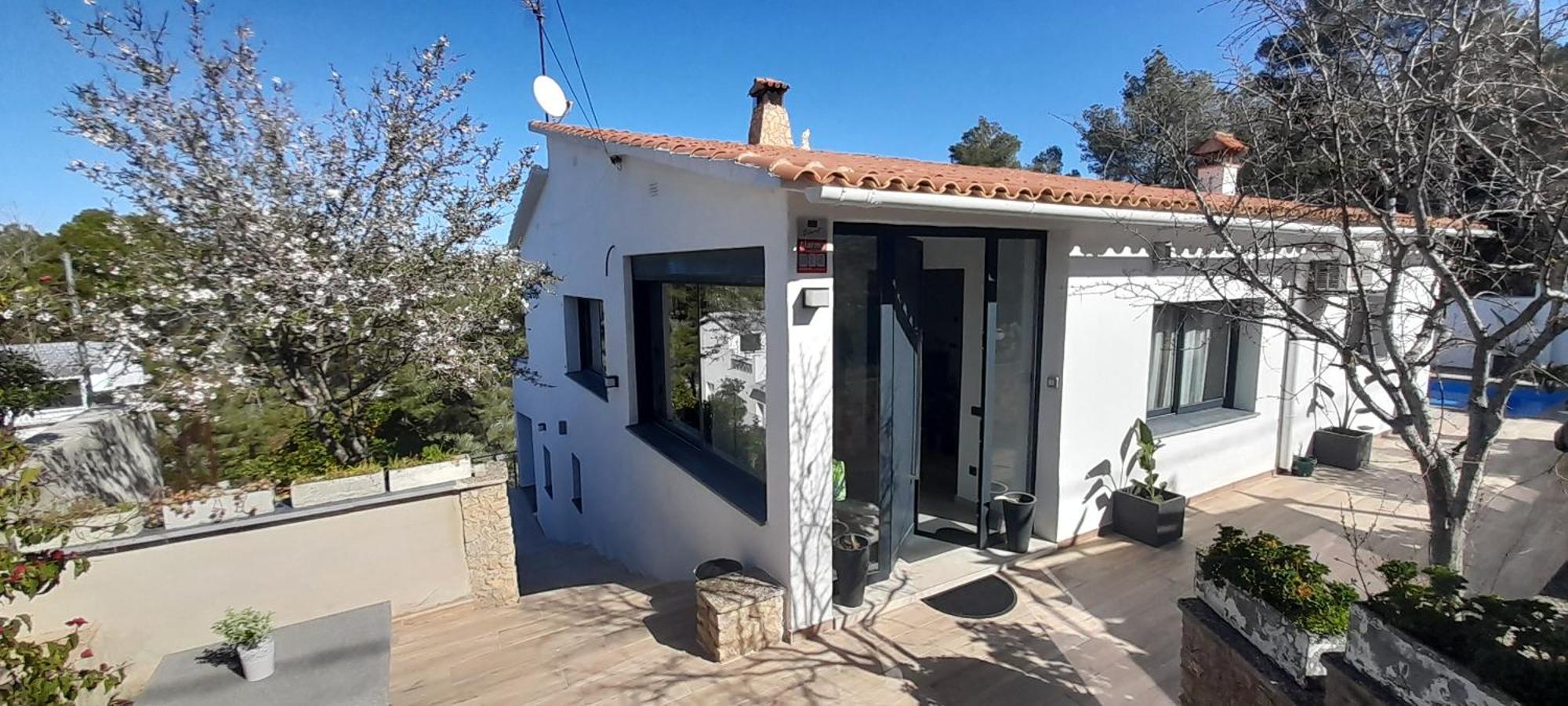 Villa Avril Piscina Privada Y Amplias Terrazas Olivella Luaran gambar