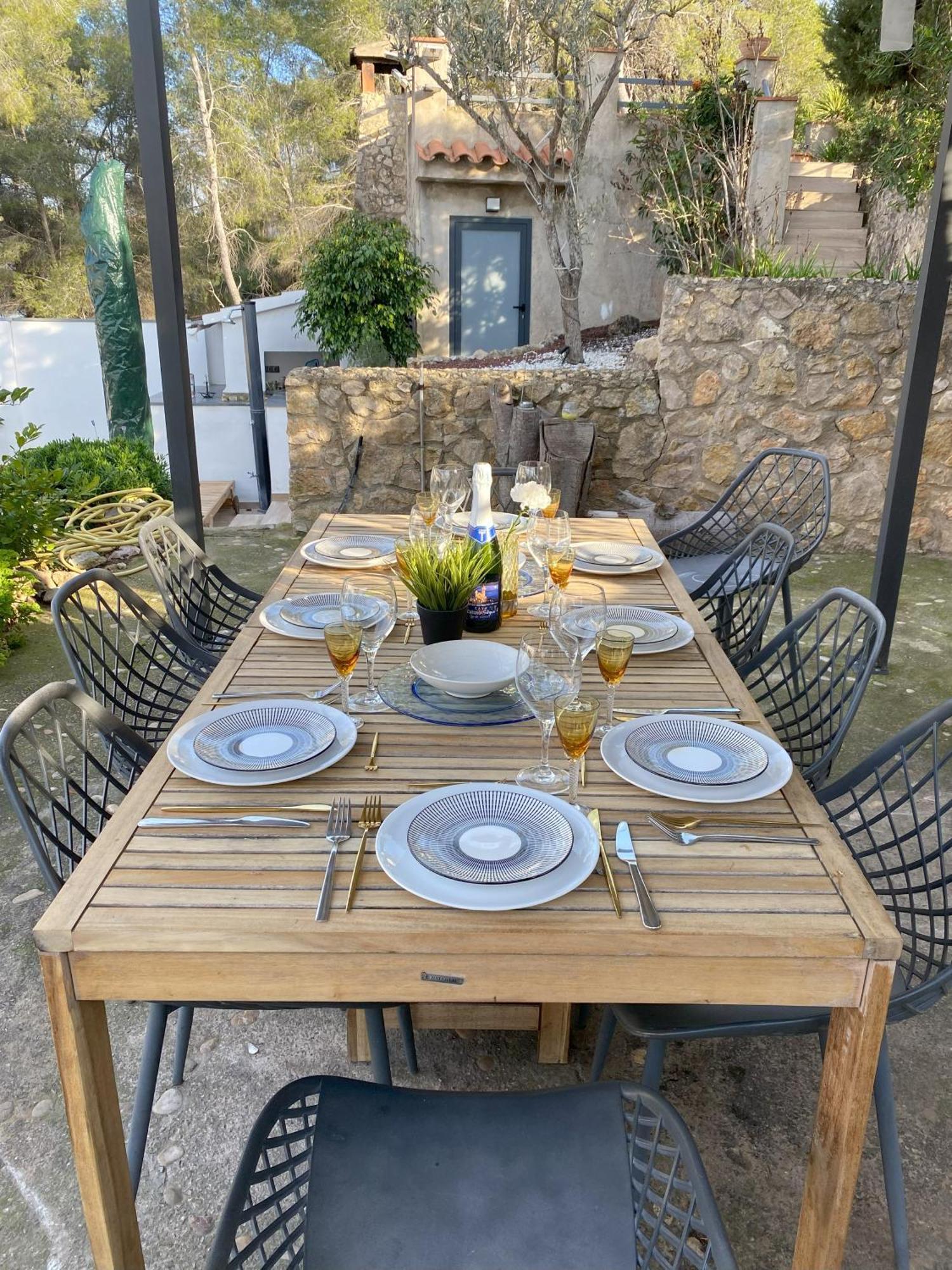 Villa Avril Piscina Privada Y Amplias Terrazas Olivella Luaran gambar